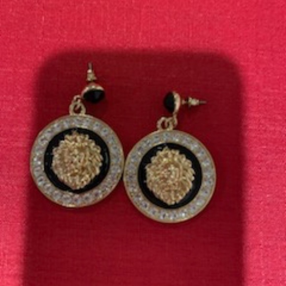 Designer inspired, Medusa Versace, Earrings - Picture 2 of 3